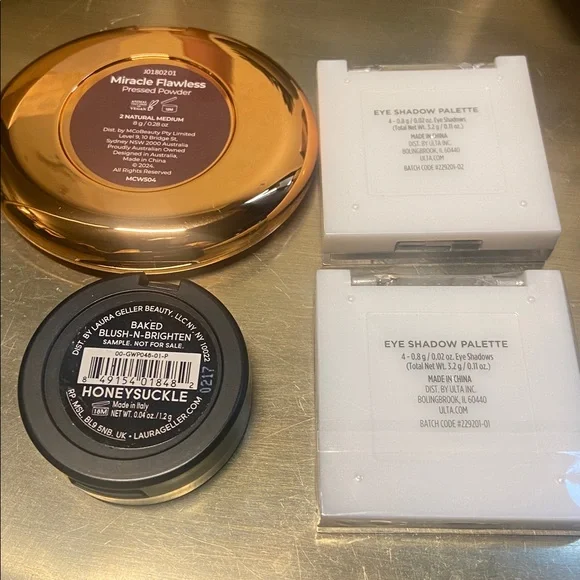 Ulta Makeup Bundle - Eyeshadows, Face Powder, Lipgloss, Eye Primer, Lip Scrub 💋 - Picture 3 of 7